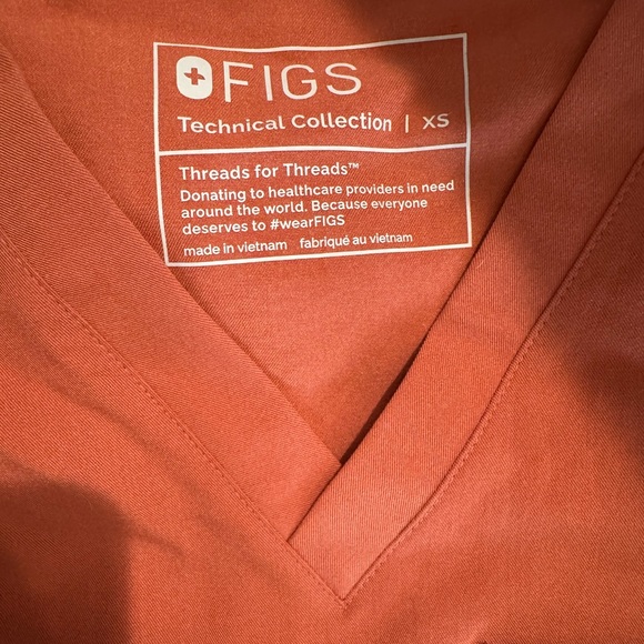 *FIGS SET* Yola™ Skinny Scrub Pants [XS] & Catarina™ One-Pocket Scrub Top [XS] - Picture 2 of 15